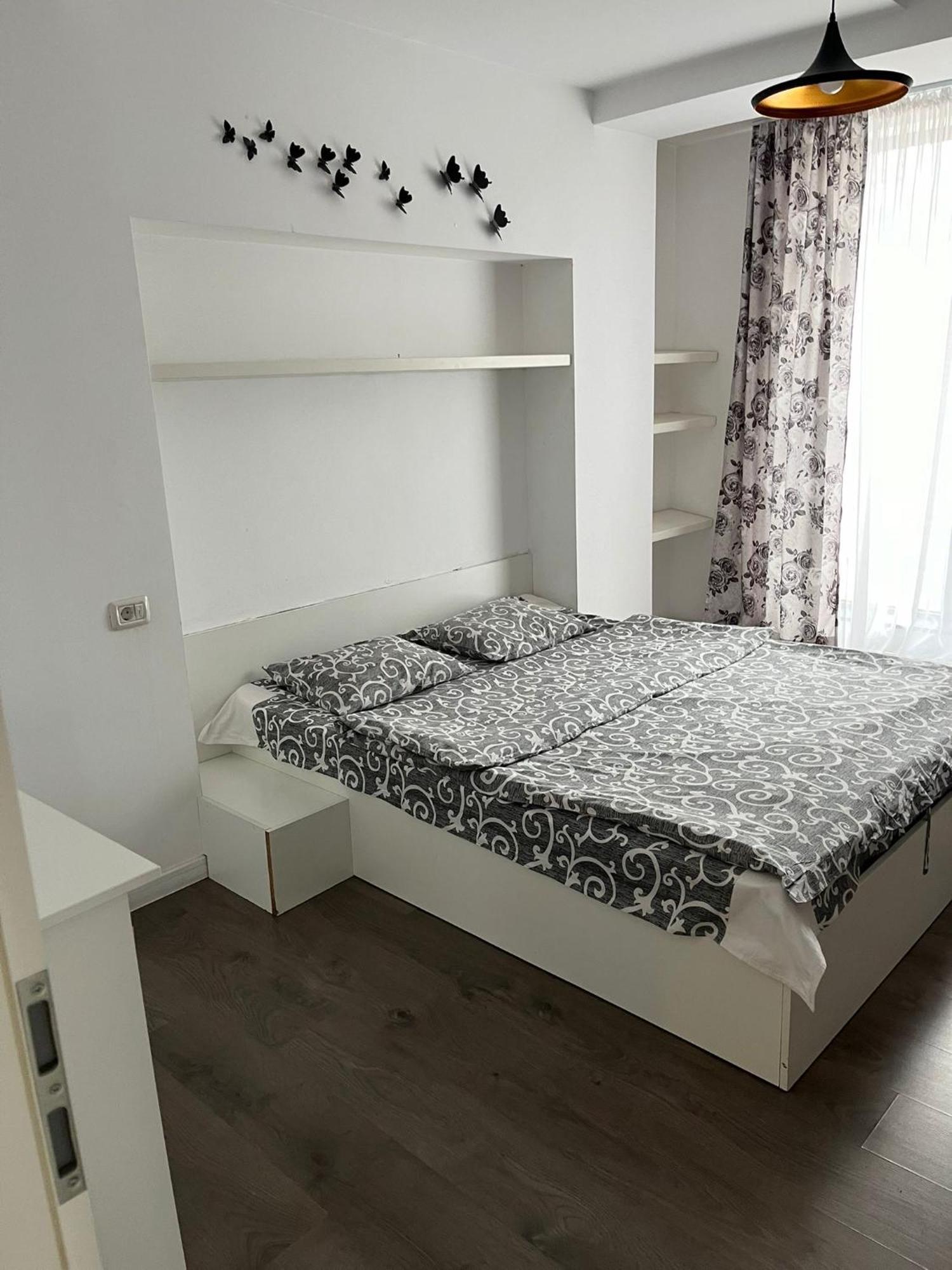 Teodoroiu Nr. 5 Aparthotel Craiova Kültér fotó