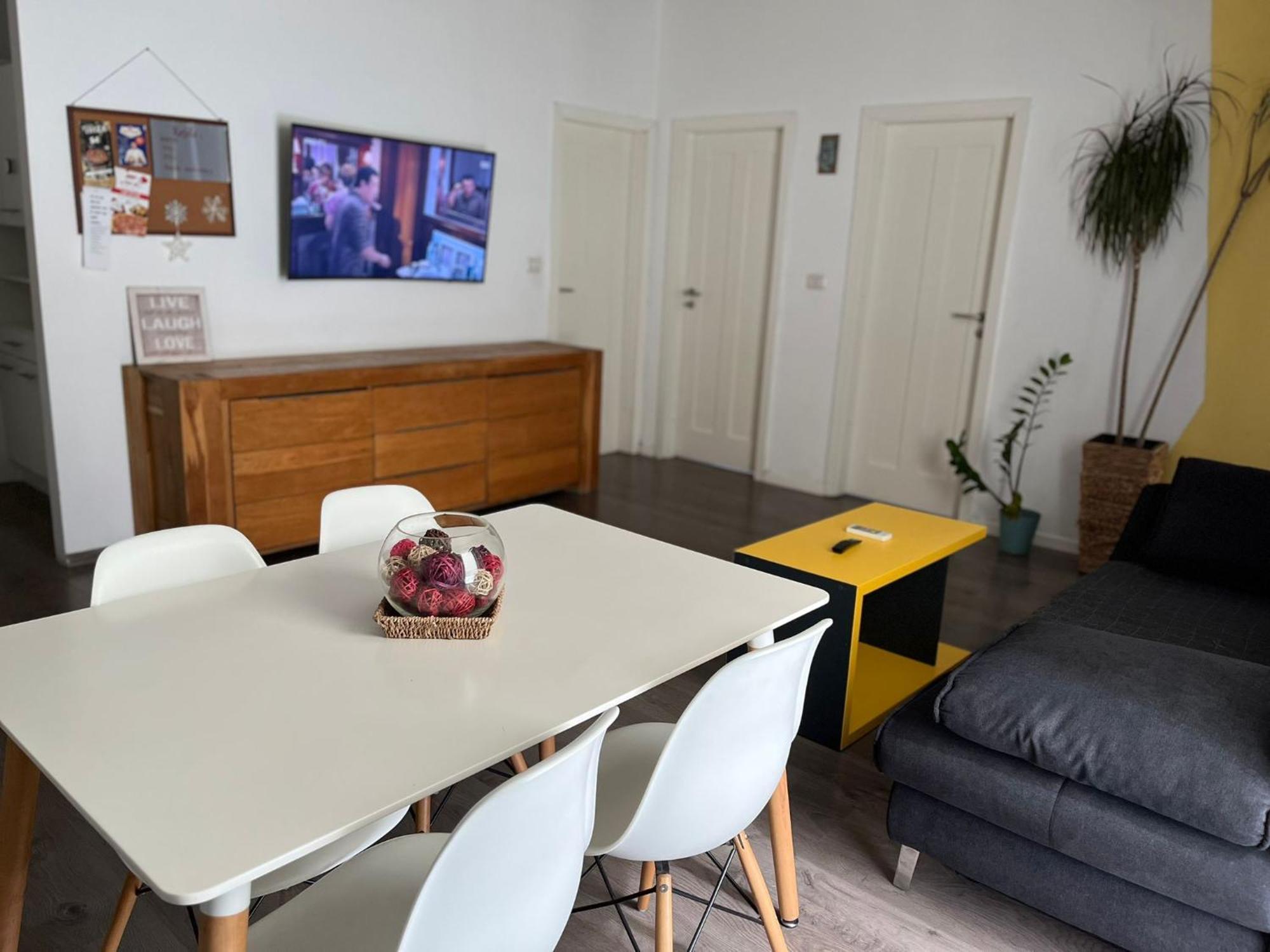 Teodoroiu Nr. 5 Aparthotel Craiova Kültér fotó