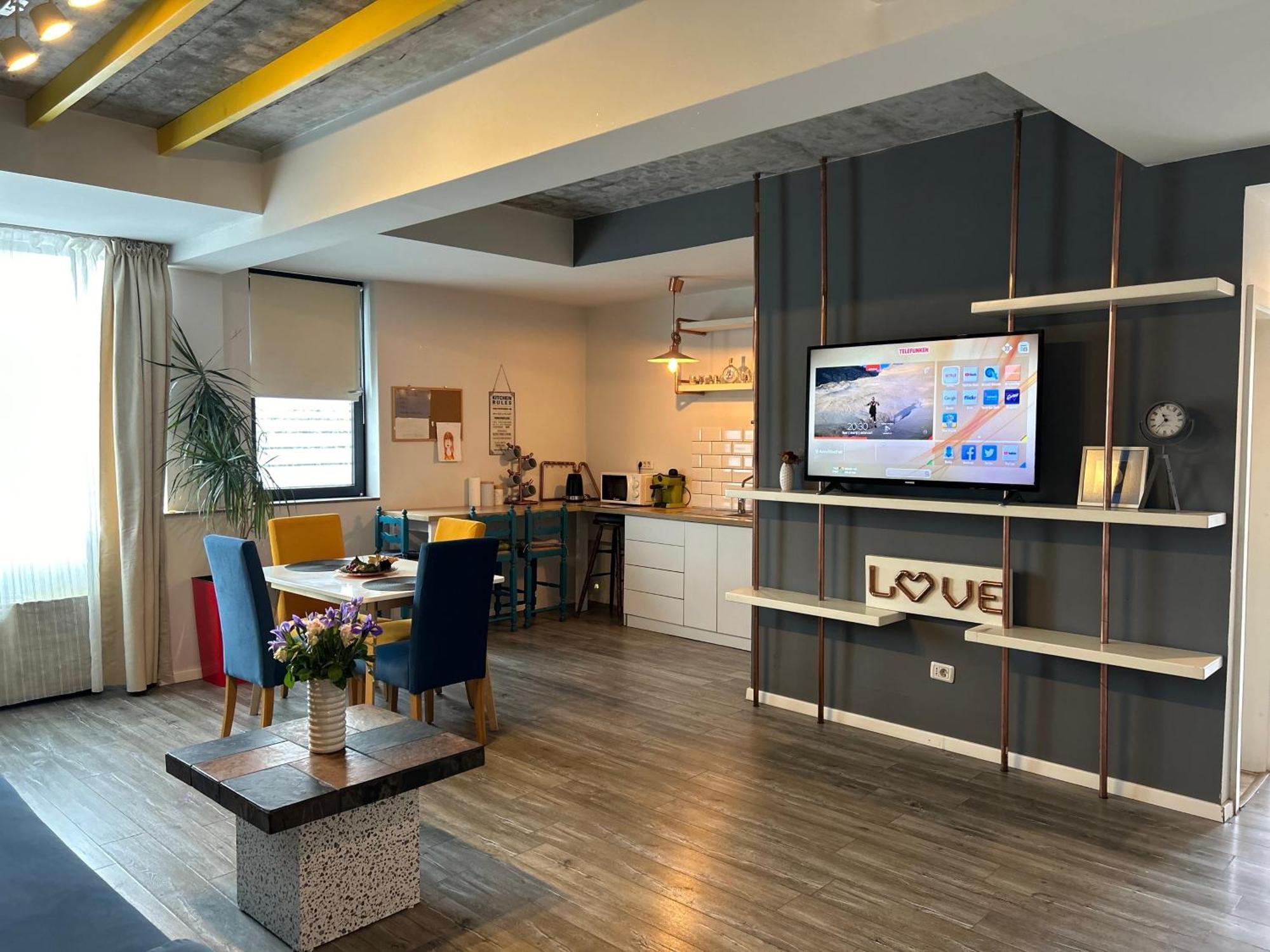 Teodoroiu Nr. 5 Aparthotel Craiova Kültér fotó