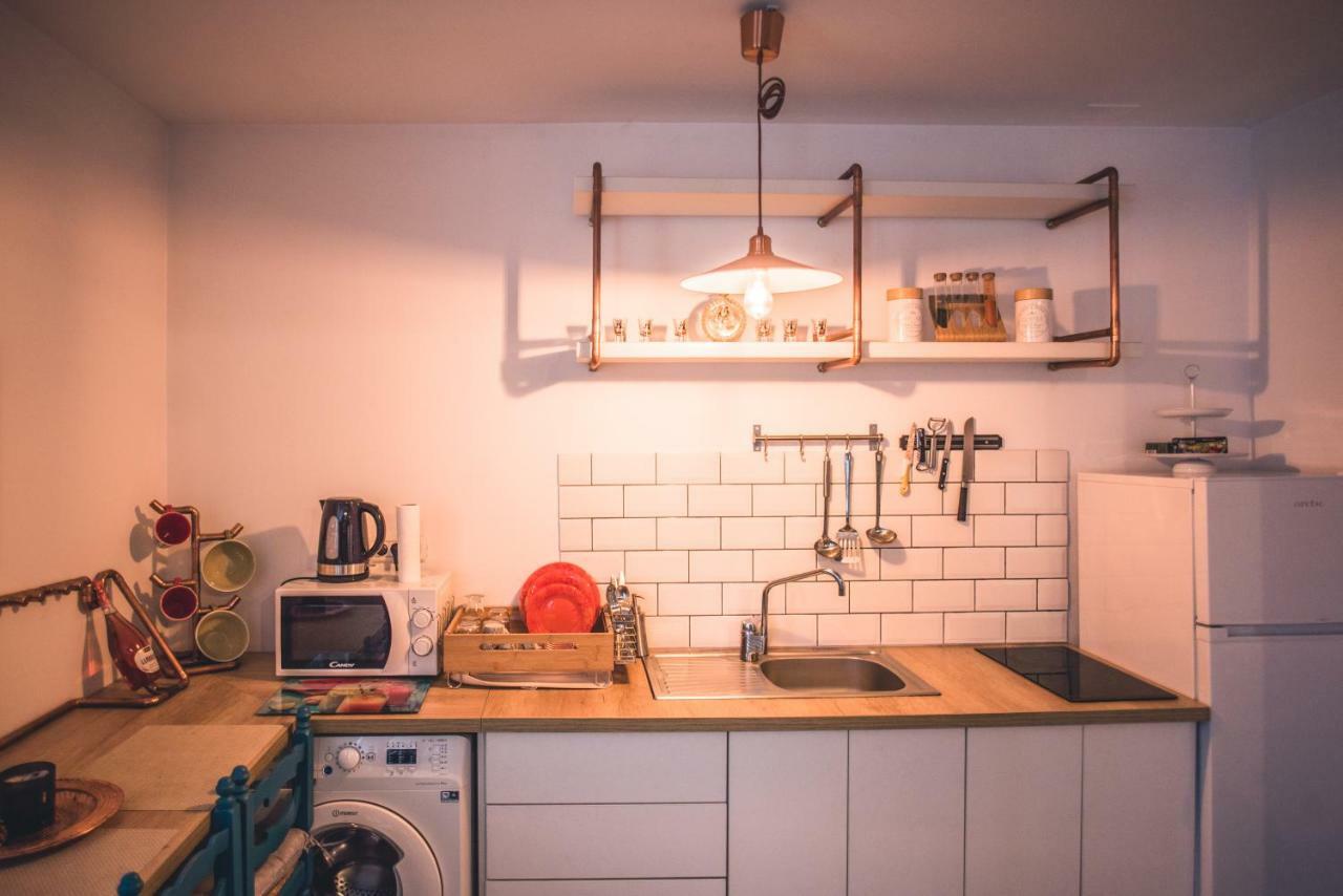 Teodoroiu Nr. 5 Aparthotel Craiova Kültér fotó
