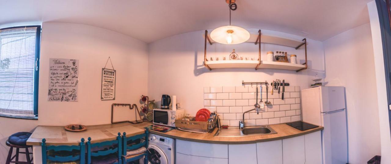 Teodoroiu Nr. 5 Aparthotel Craiova Kültér fotó